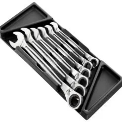 Facom MOD.467BXL 6 Piece Metric Ratchet Combination Spanner Set Supplied In Plastic Module Tray 21-32mm